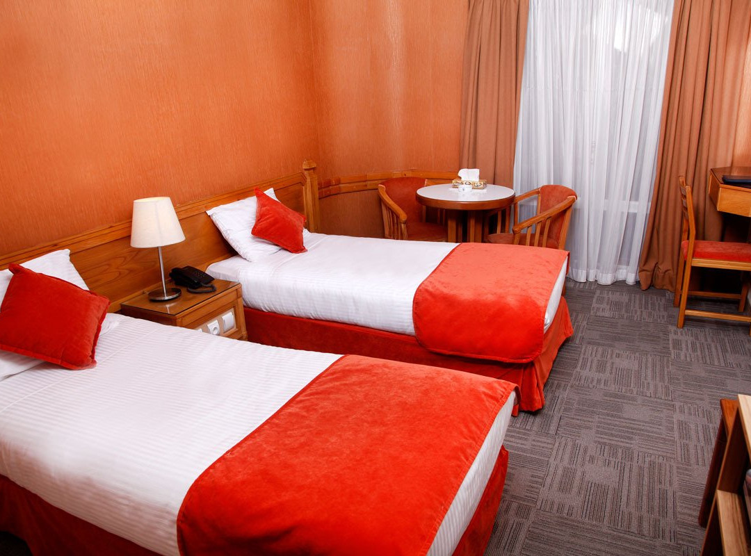 Alborz Hotel主图