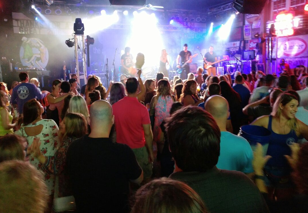 Bottle & Cork-Dewey Beach必去景点