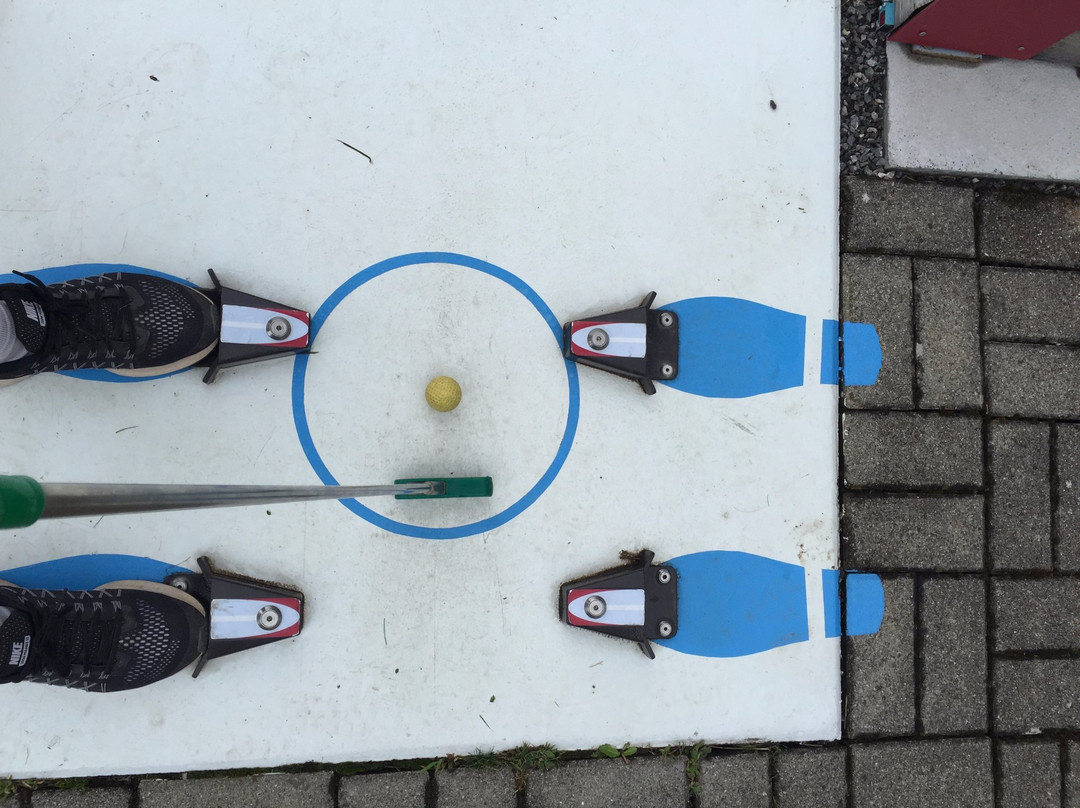 Lauberhorn Crazygolf-翁根必去景点