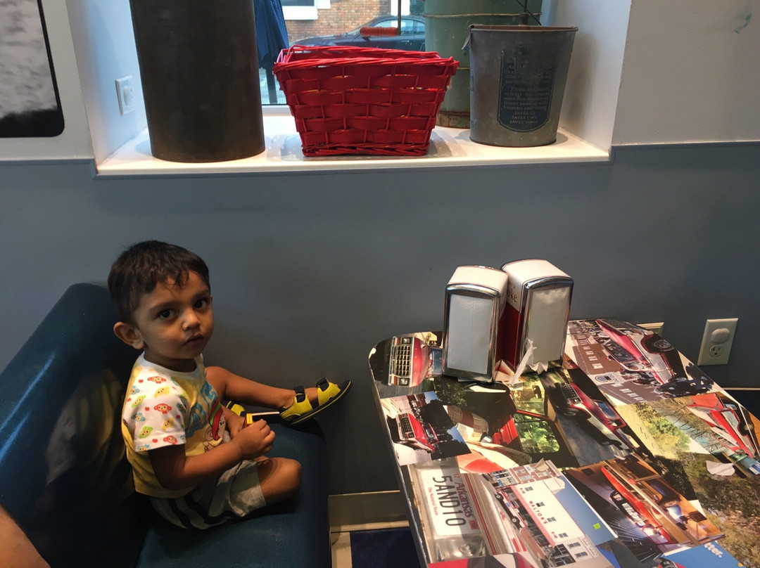 Bentonville Convention & Visitors Bureau-本顿维尔必去景点