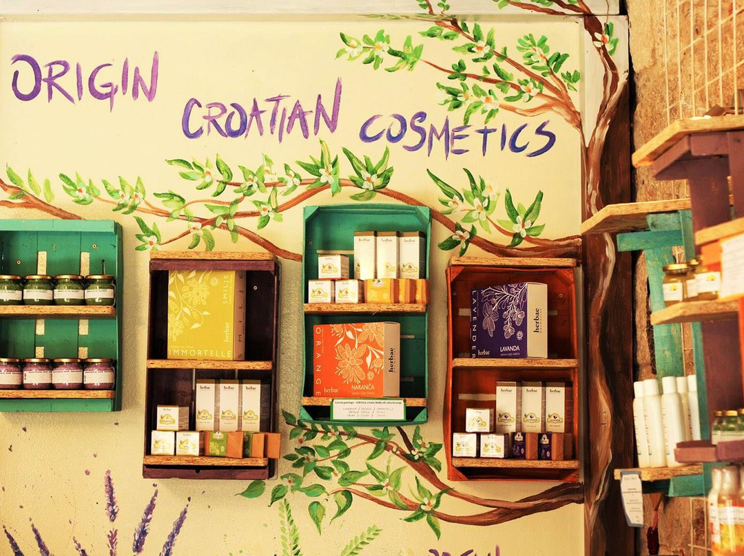 Origin Croatian Cosmetics-奥米斯必去景点
