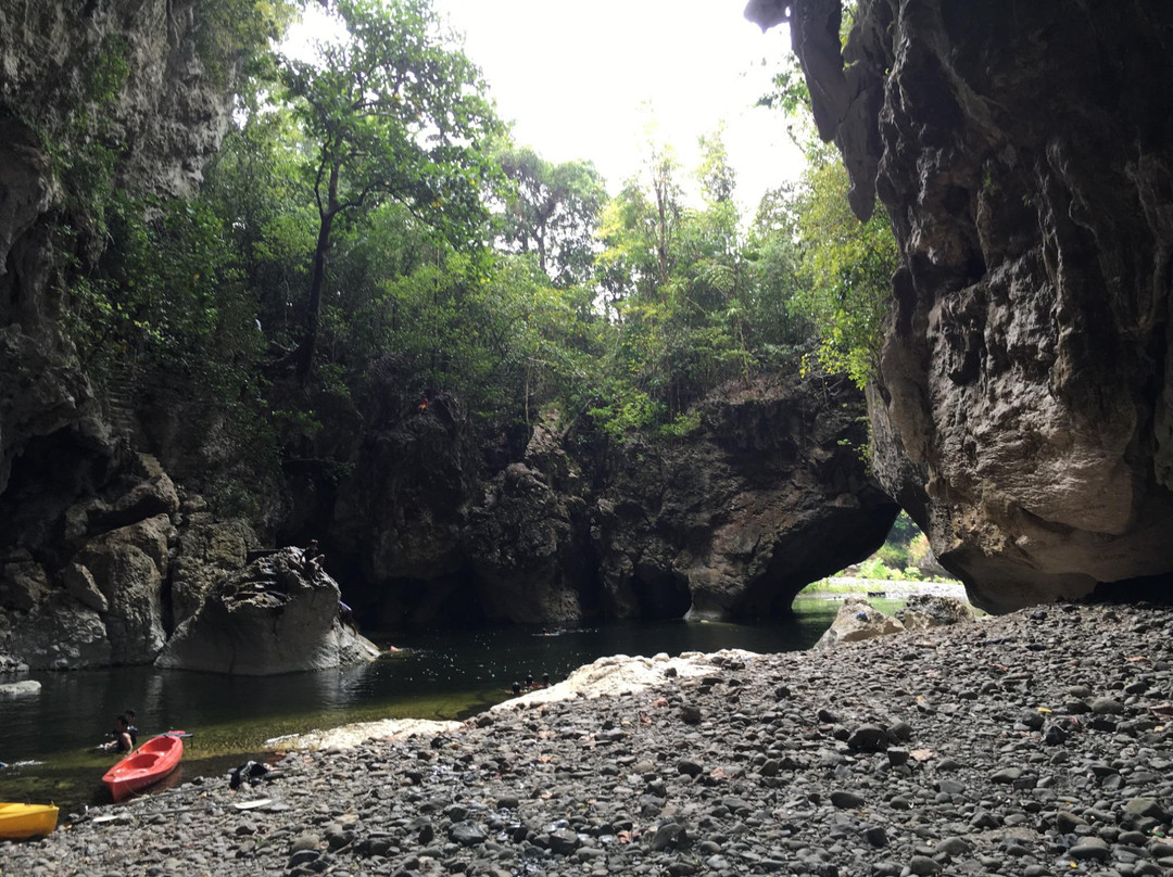 Sohoton Natural Bridge-Samar Island必去景点