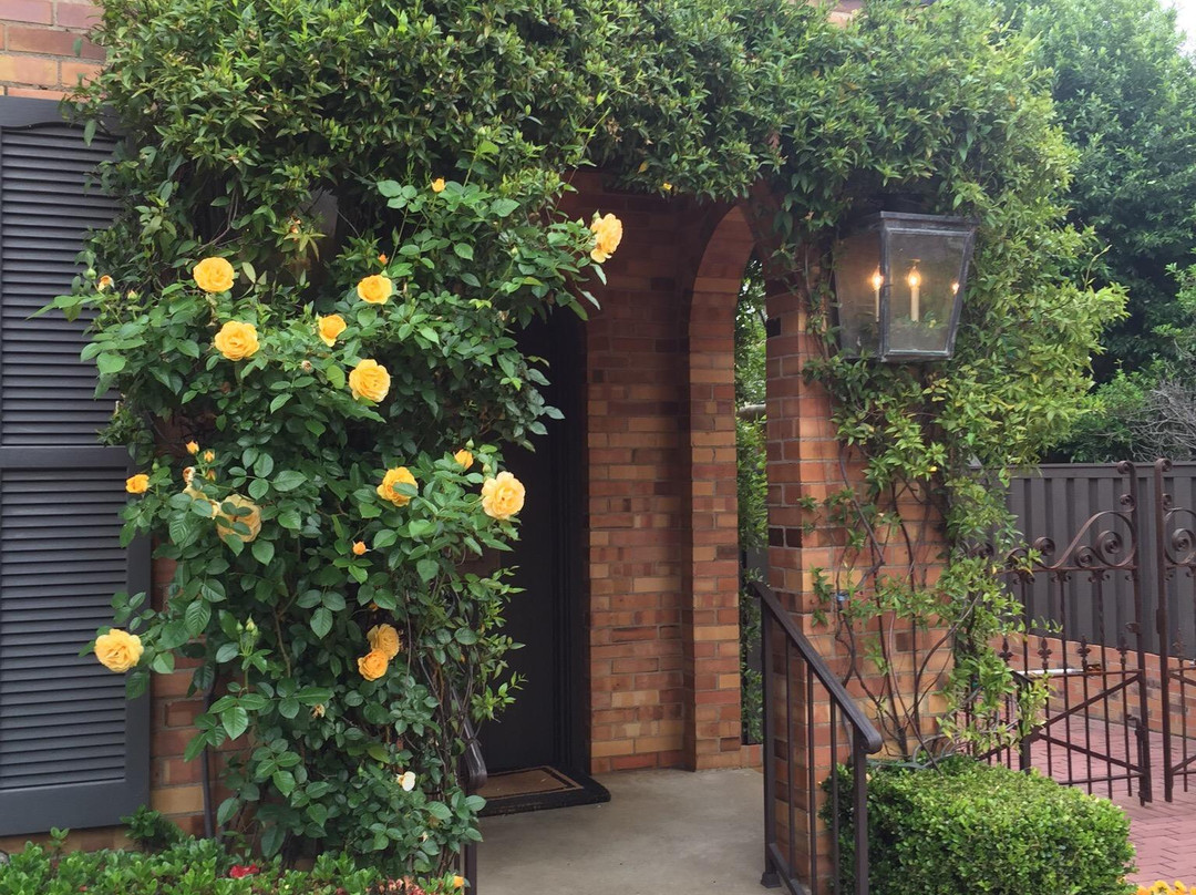 Azalea Residential Historic District-泰勒必去景点