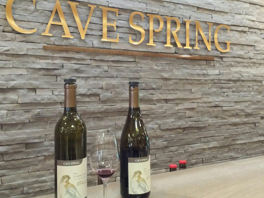 Cave Spring Vineyard景点图片