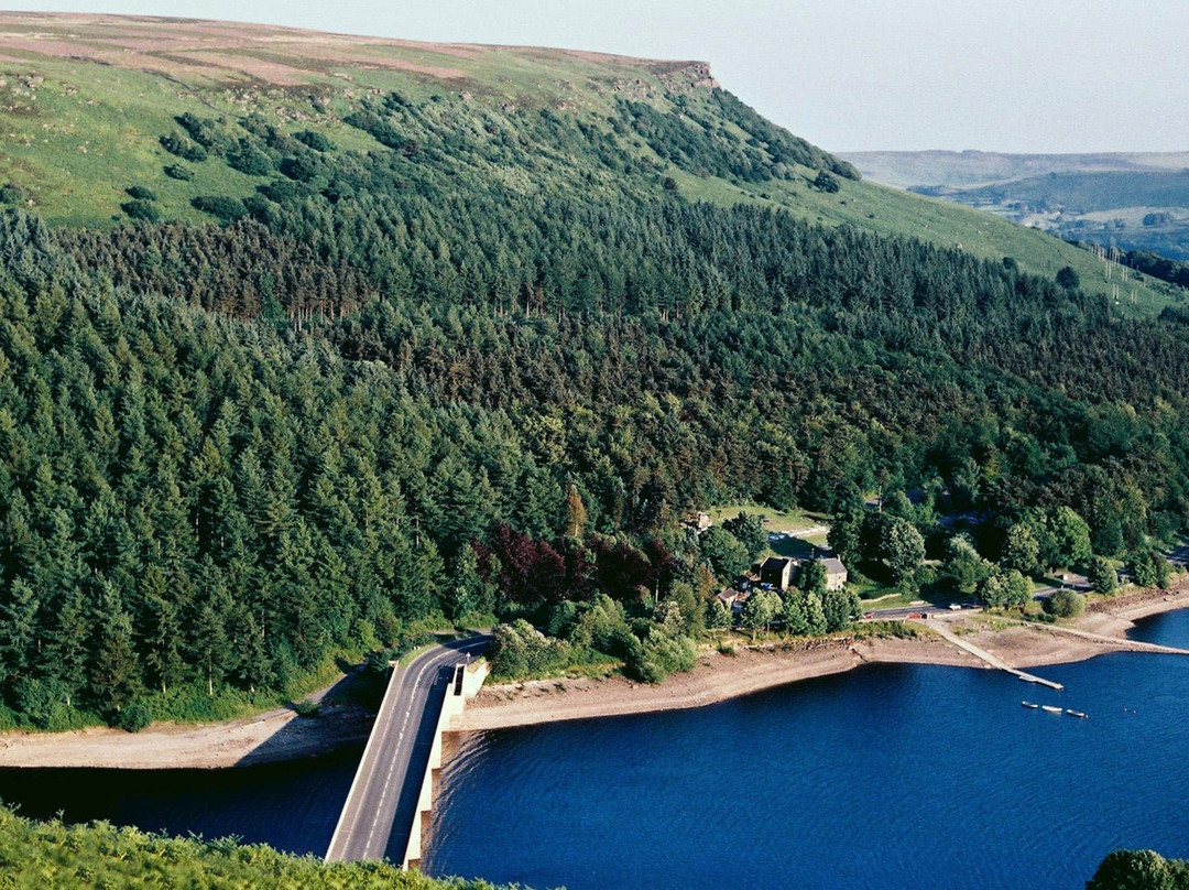 Ladybower Fisheries景点图片