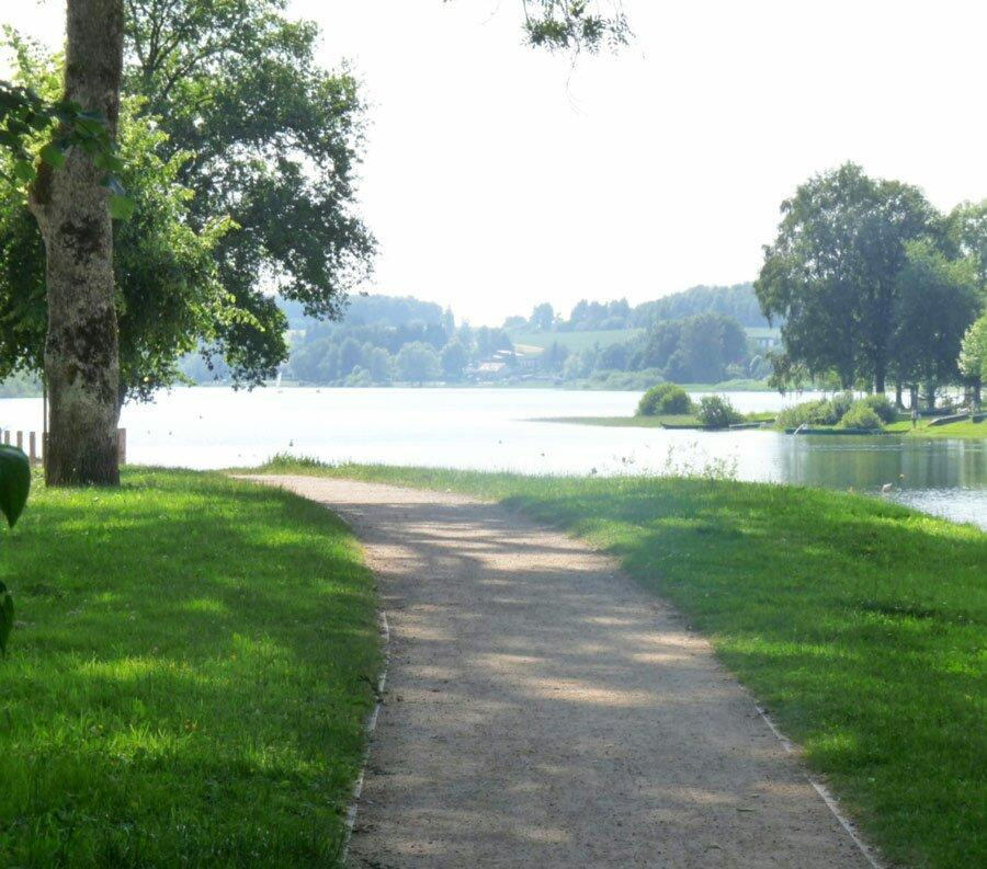 Lac de Bouzey景点图片