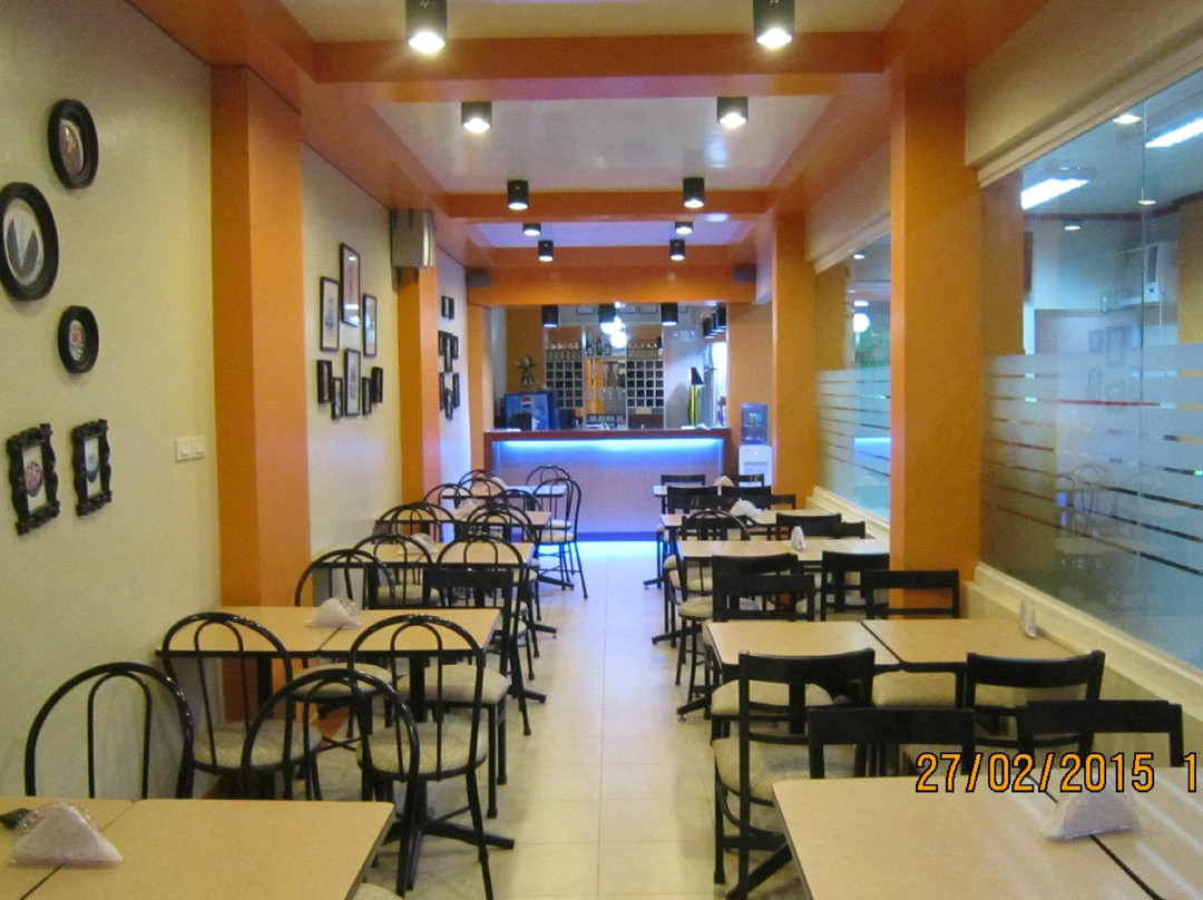 Diamond Hotel & Resto主图