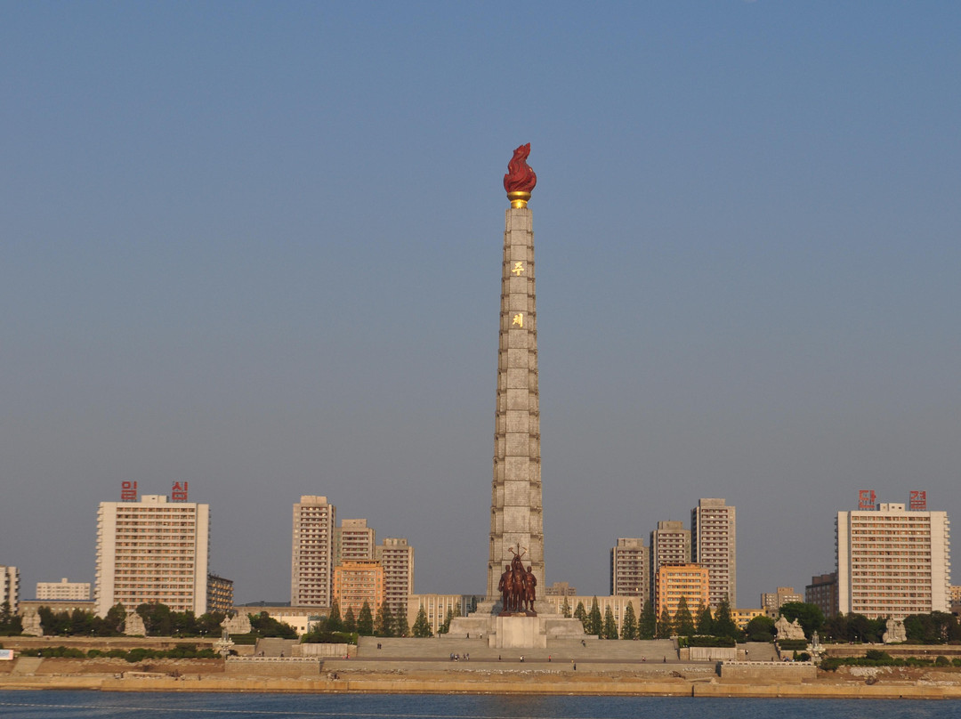 Juche Tower-平壤必去景点