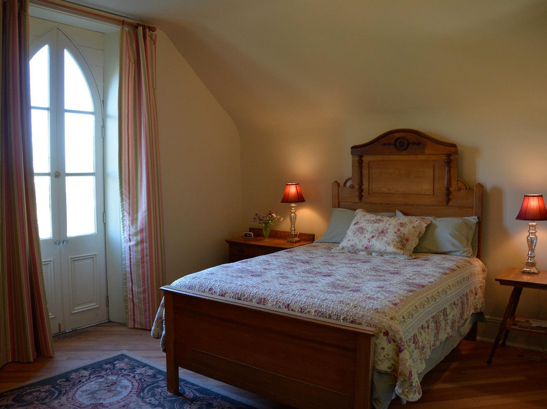 The Elling House Inn主图