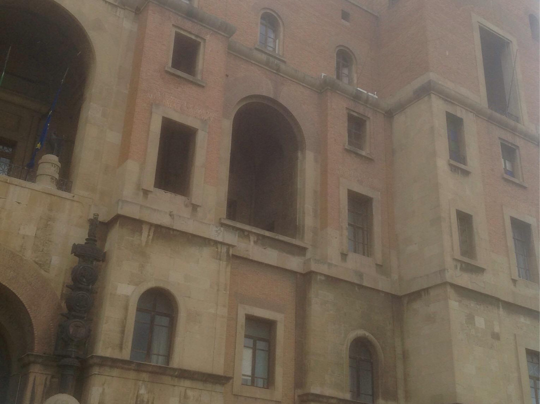 Palazzo del Governo-塔兰托必去景点