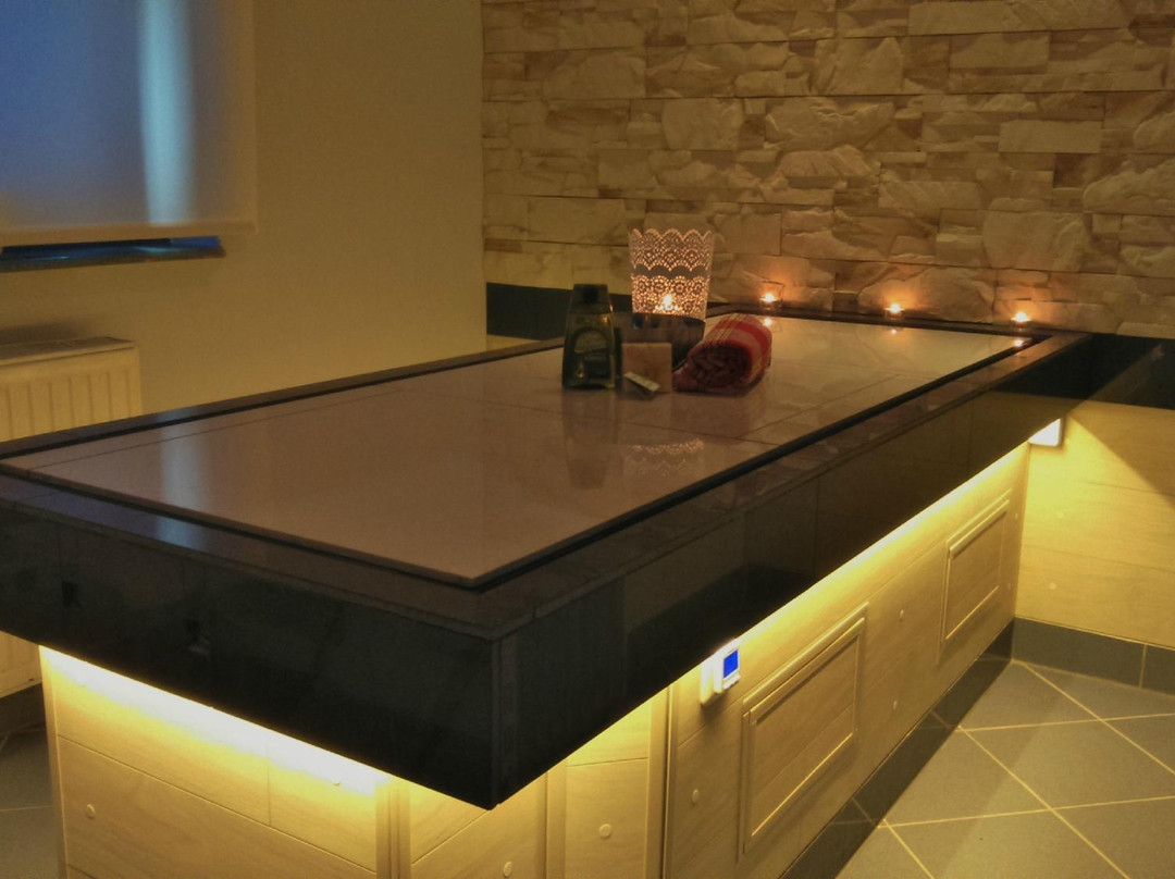 MASAŻ & HAMMAM Remigiusz Kostusiak-Kudowa-Zdroj必去景点