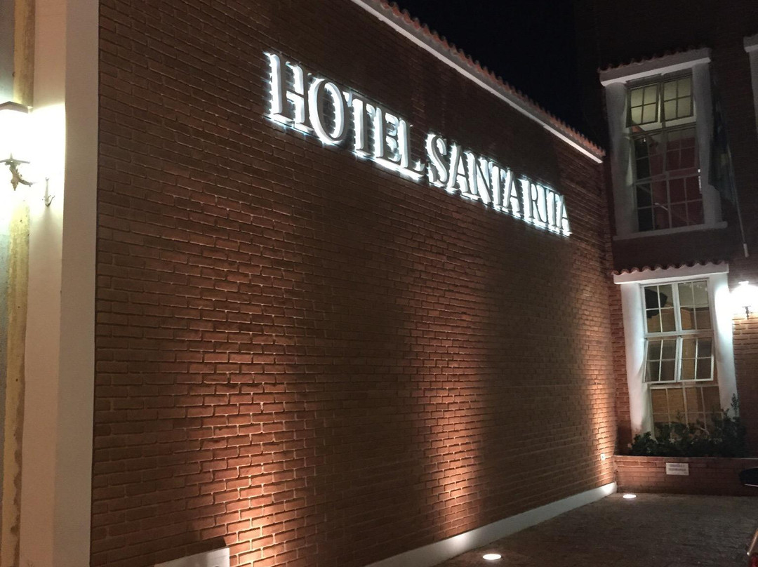 Hotel Santa Rita主图