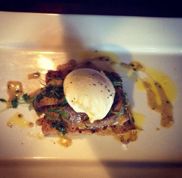 Frognall餐馆和美食-The Waterton Arms