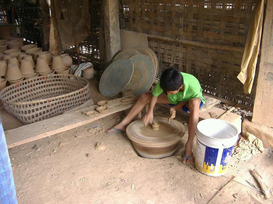 Ban Chan Pottery Village-琅勃拉邦必去景点