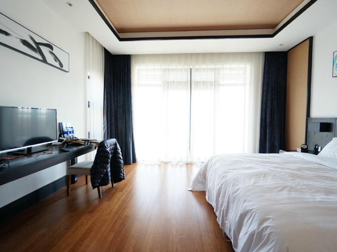 九汇建国温泉会议中心主图