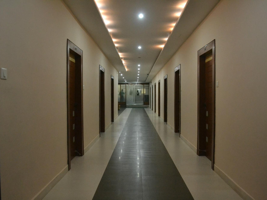 Hotel Vinayak Palace主图