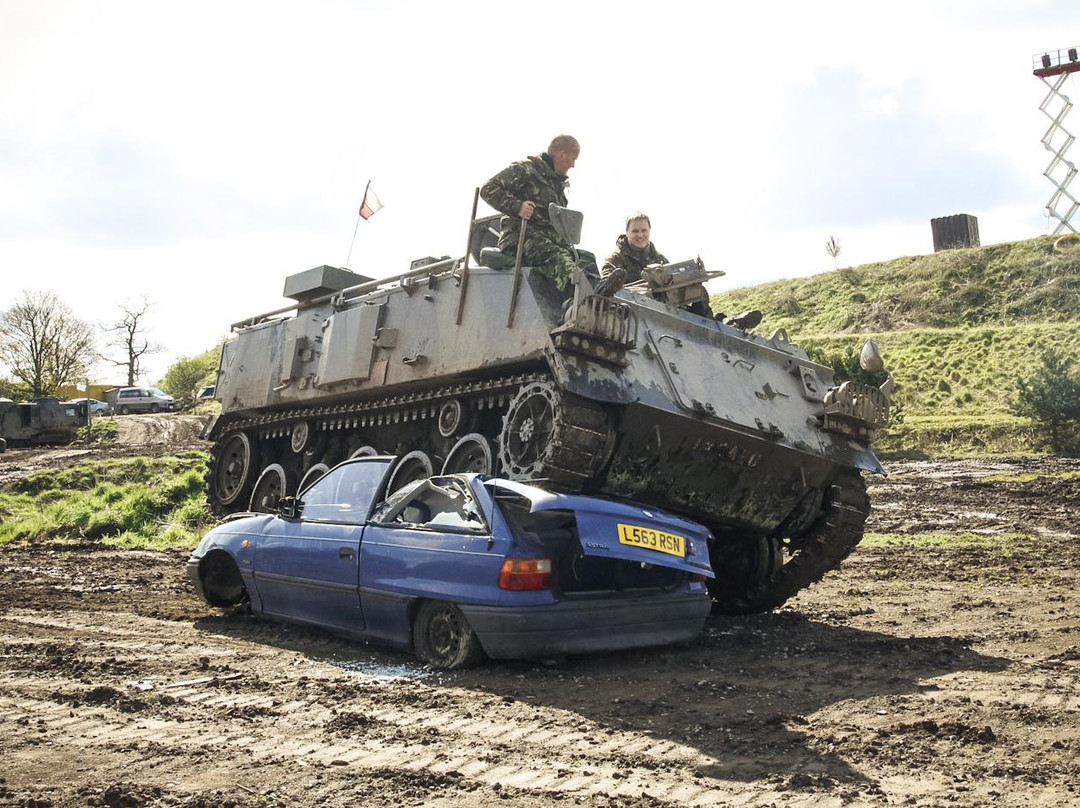 Tank Driving Scotland-Auchterhouse必去景点