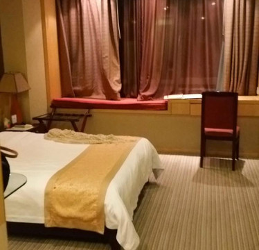 金中环酒店公寓(深圳会展中心店)主图