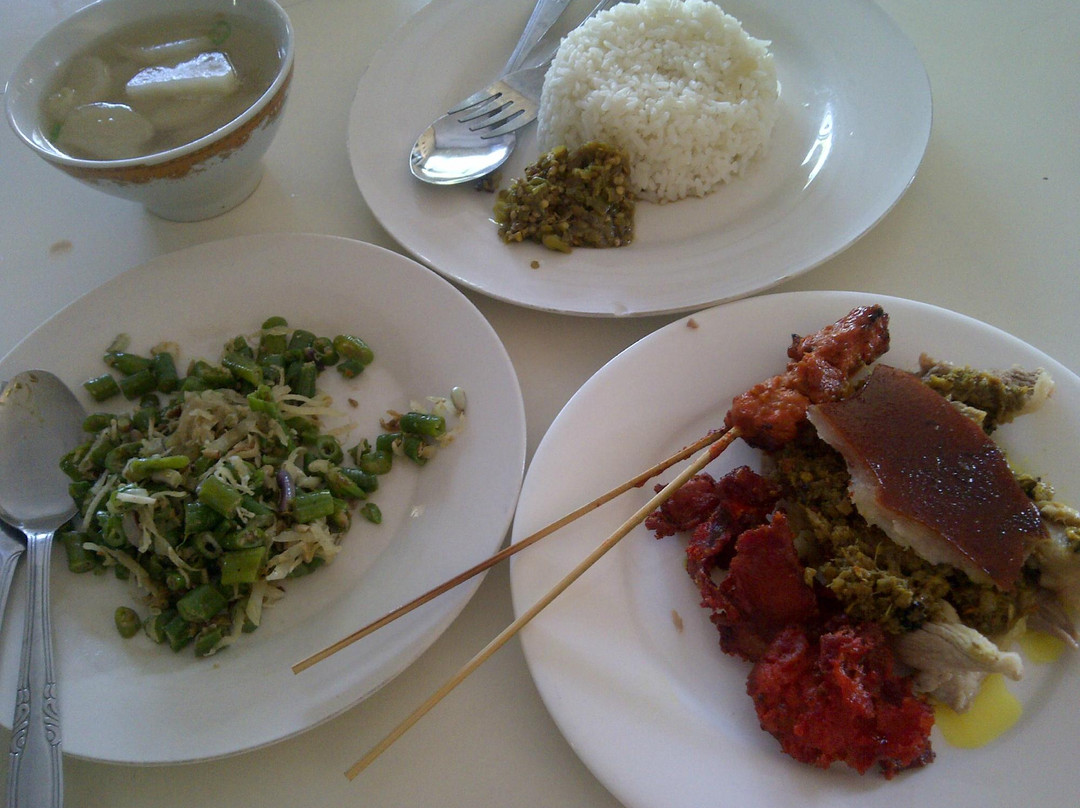 Babi Guling Karya Rebo