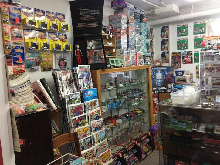 Hobart Village Antique Mall景点图片