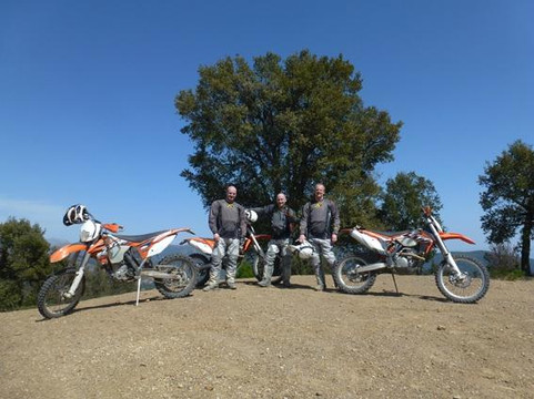 Riders of the Lost Trail - Guided Off Road Motorcycle Trail Tours-Cortes de la Frontera必去景点