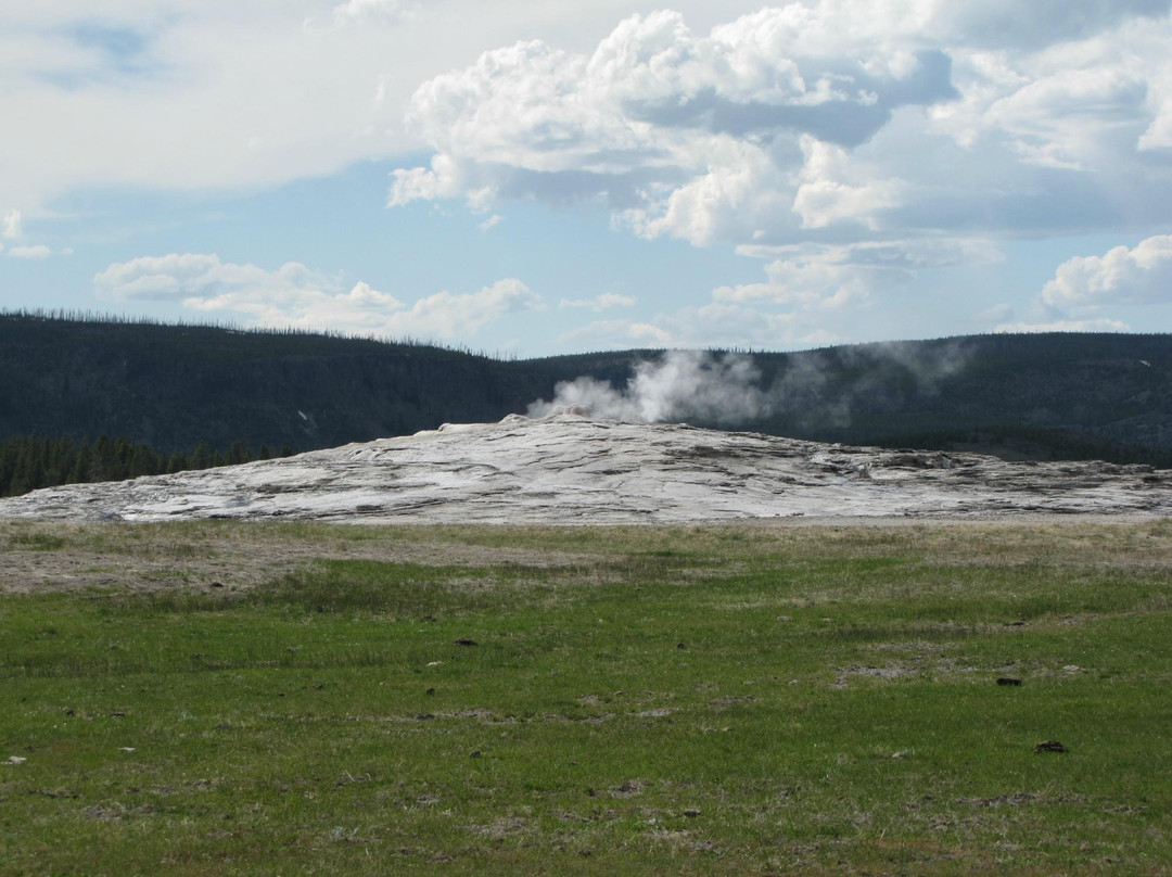 老忠泉-黄石国家公园必去景点