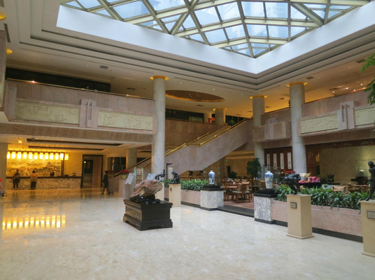 新北纬饭店主图