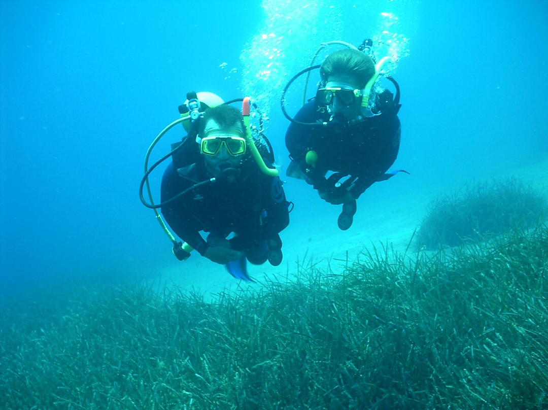 Aqua Team Dive Center-Kythnos必去景点