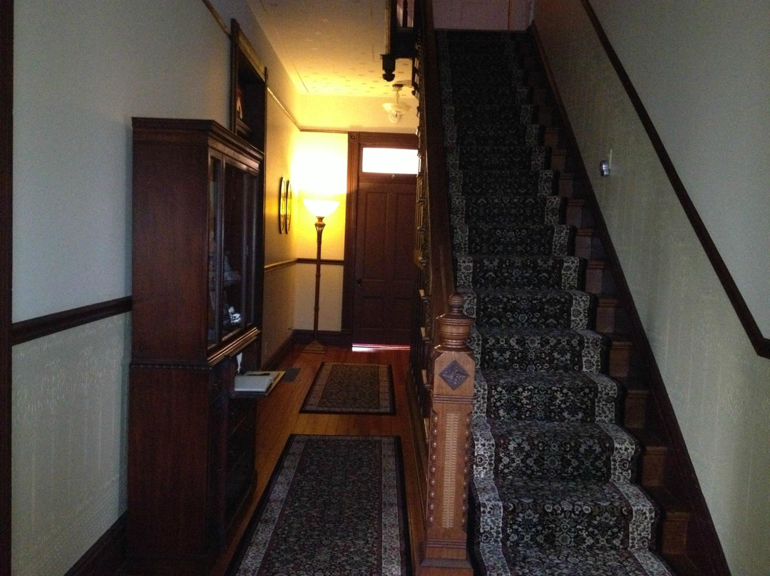 Bellevue Bed and Breakfast主图