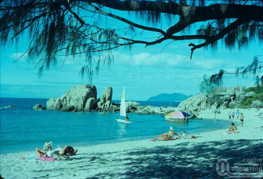 Horseshoe Bay-博恩必去景点