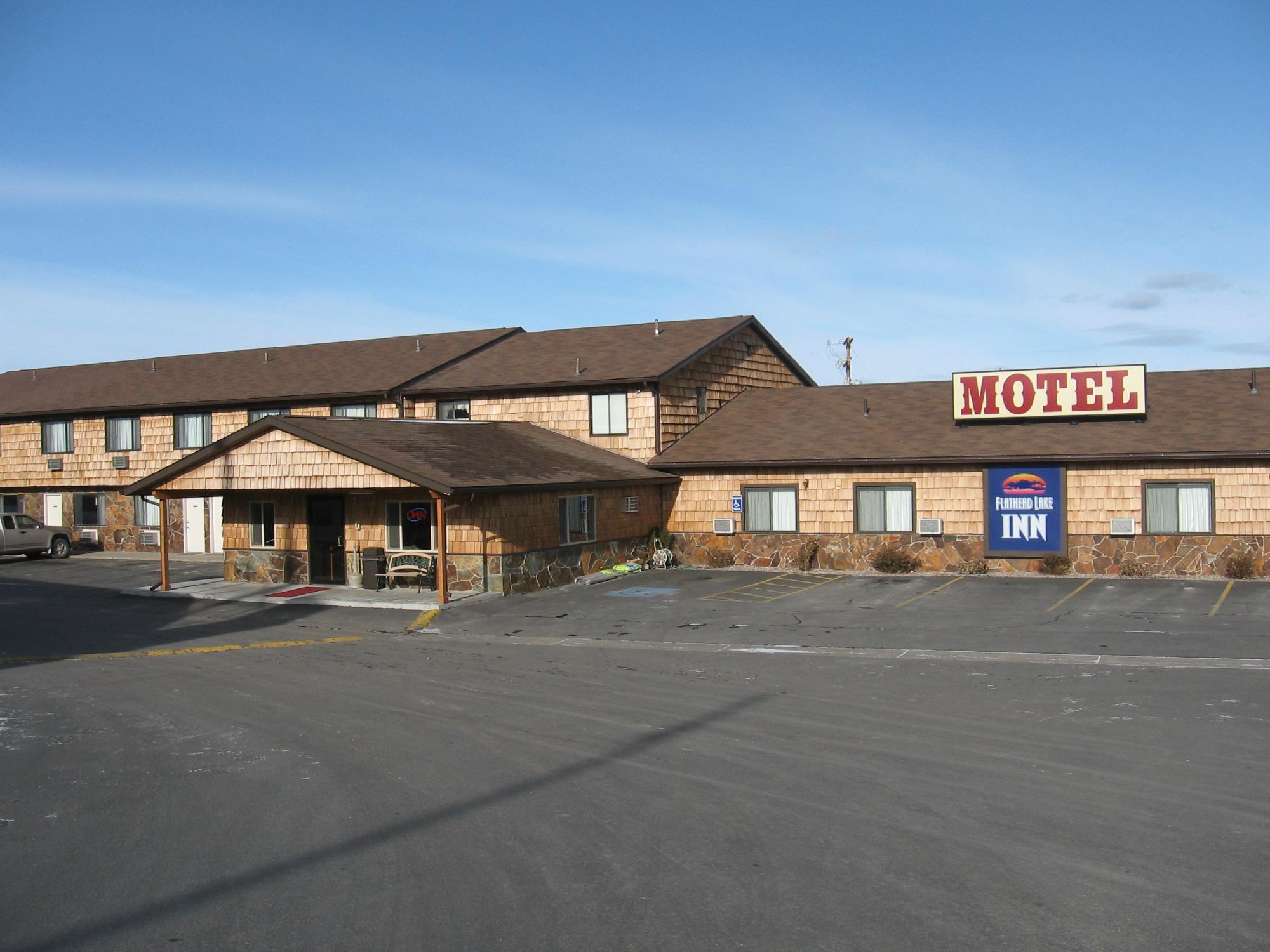 Flathead Lake Inn-官方