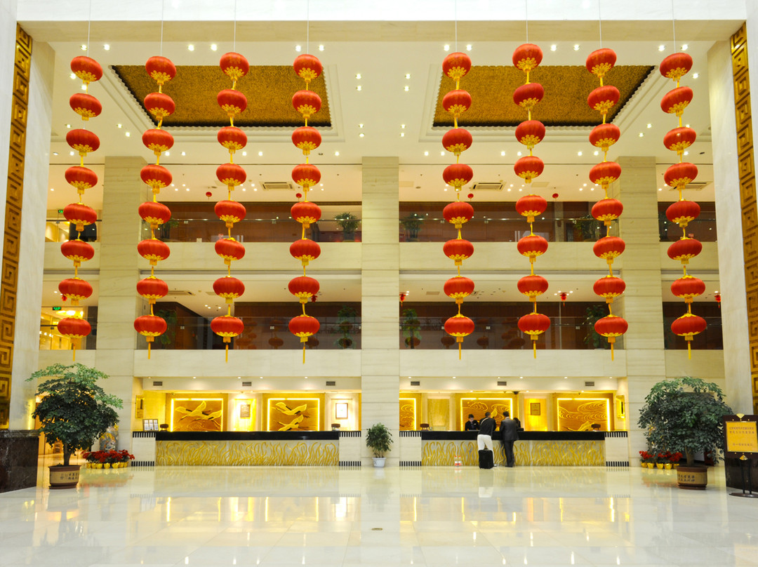 光华国际大酒店主图