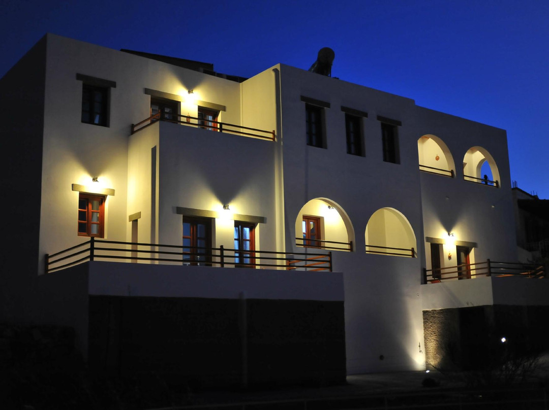 Studios Iliolousto