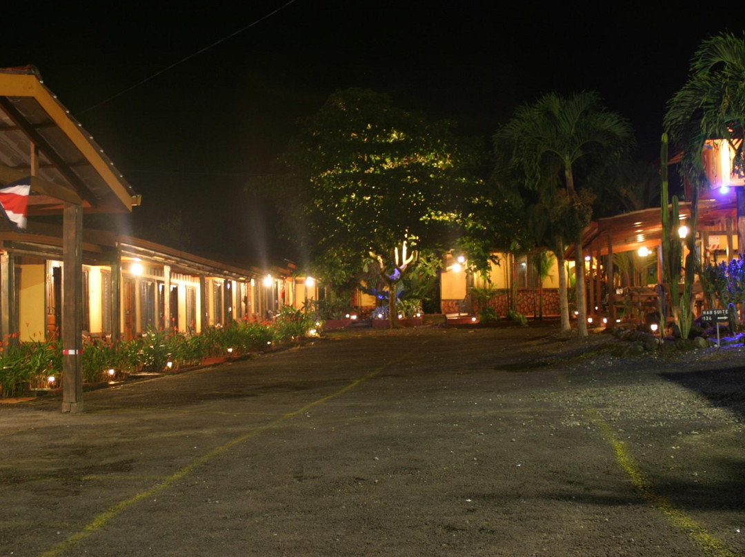 Hotel Destinos Arenal