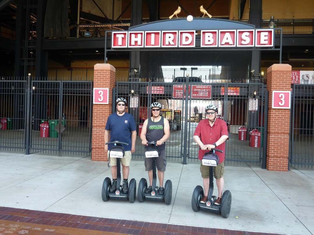 Glide St Louis Segway Tours景点图片