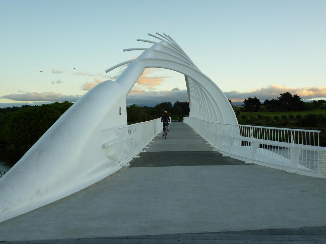 Glen Almond House主图