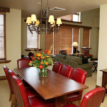 The Miners Club主图