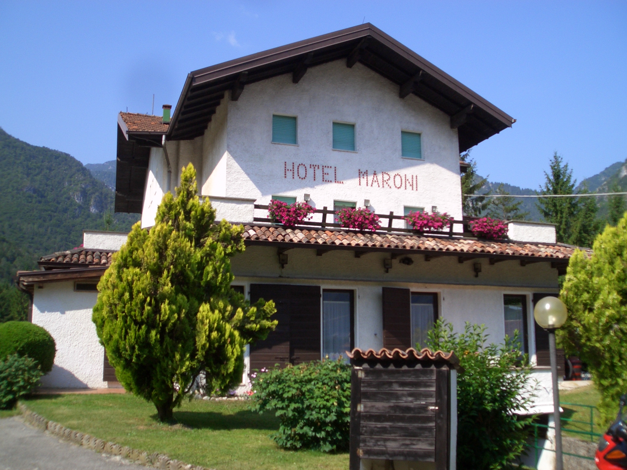 Hotel Maroni-官方
