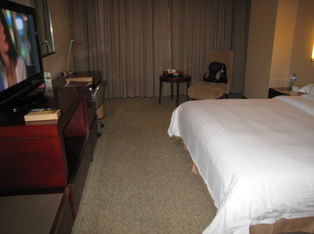 福州西方财富酒店（华林路斗门地铁站店）主图