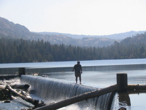 Tahoe National Forest Headquarters景点图片