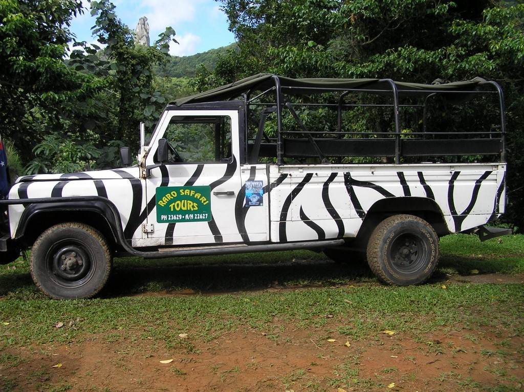 Raro Mountain Safari Tour-拉罗汤加必去景点