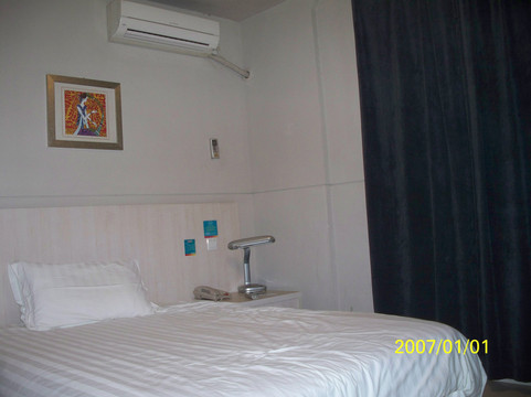 锦江之星(无锡蠡湖鼋头渚风景区店)主图