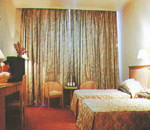 飘鹰大酒店主图