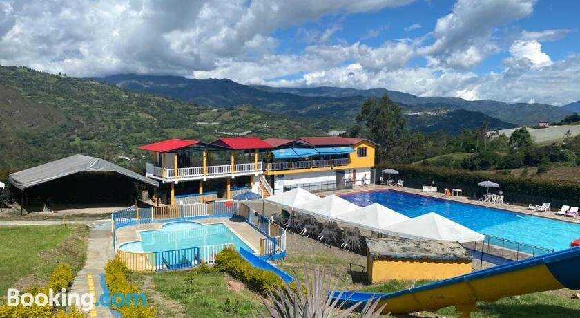 Hotel Centro Vacacional Acuatobogán