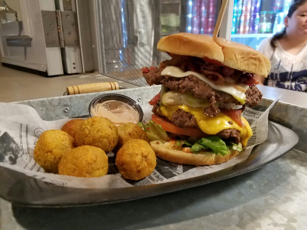 Anasco餐馆和美食-D' Coffee Shop