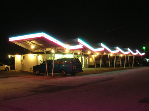 Theo's Drive Inn