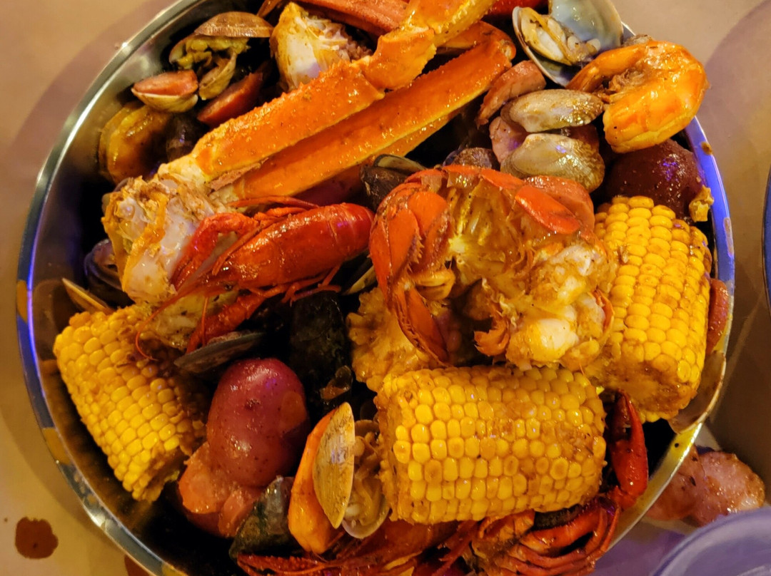 Juicy Bucket Seafood & Bar