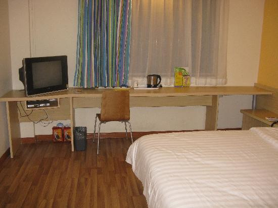 7天优品·厦门大学镇海路地铁站店主图