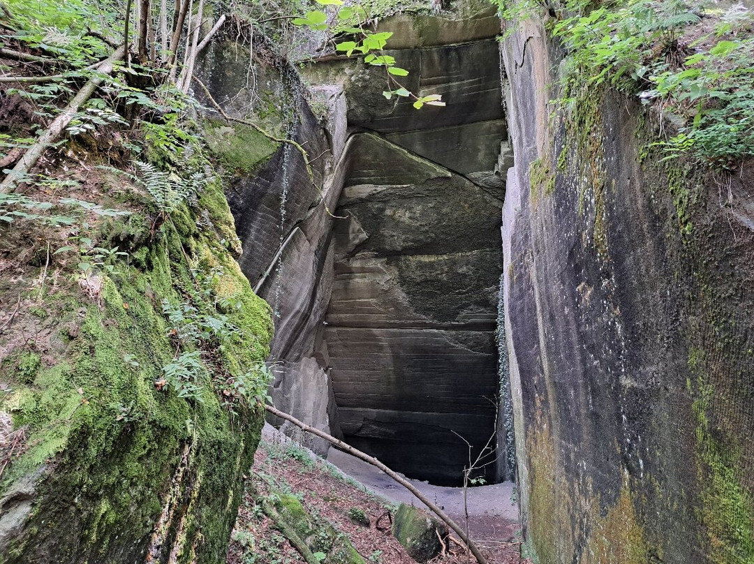 Cave Di Molera景点图片