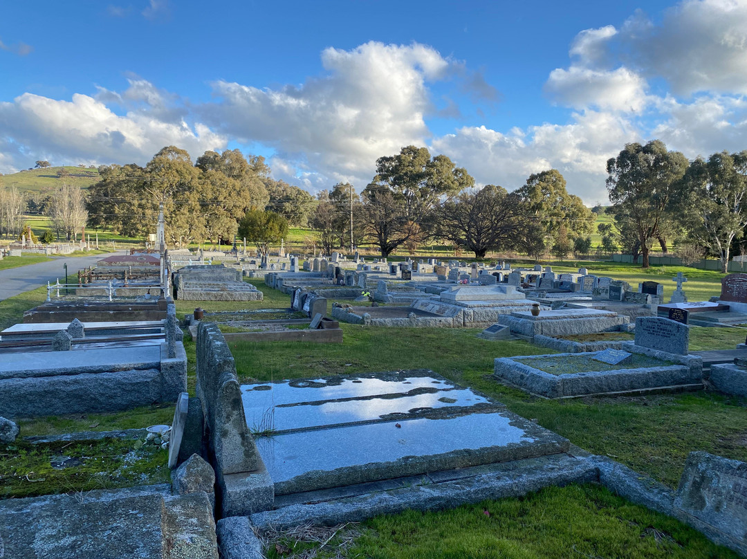 Mansfield Cemetery-曼斯菲尔德必去景点